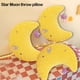 thumbnail image 5 of Almohada de Juguete Cojín, Almohada de Muñeca de Corazón para Niñas, Almohada de Peluche de Luna Amarilla, 5 of 6