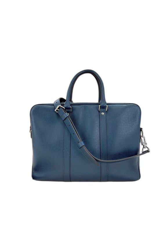 Pre-Owned Louis Vuitton Taiga Portedocument Voyage PM Handbag, Blue