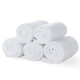 thumbnail image 2 of Suministros De Baño Para Hotel, Toallas Blancas., 2 of 8