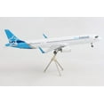 thumbnail image 3 of Airbus A321neo Commercial Aircraft Air Transat White with Blue Tail Gemini 200 Series 1/200 Diecast Model Airplane by GeminiJets, 3 of 5