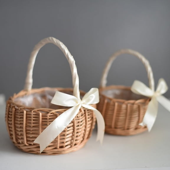 THOPBPRK 5.9" Woven Flower Basket Handheld Storage Bin for Tabletop Organizing Decorative Candy Gift Basket for Decorations Wedding Party Supplies Handcrafted Rustic Tote, 1Pc