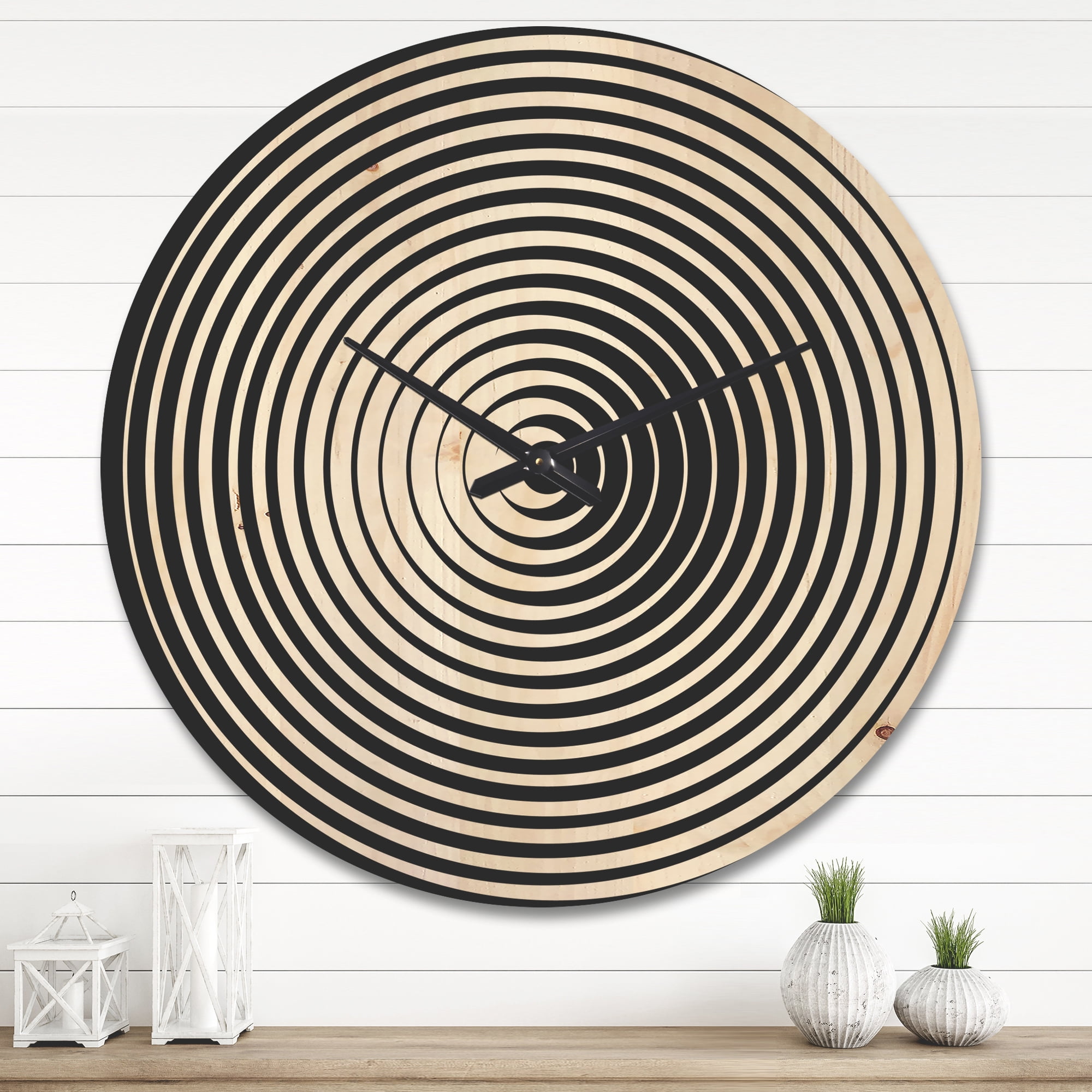 Designart 'Monochrome Optical Illusion ' Modern Wood Wall Clock