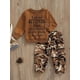 thumbnail image 3 of Conjunto de dos piezas para bebé niña: sudadera de manga larga con estampado de letras y pantalones elásticos con estampado de camuflaje., 3 of 9