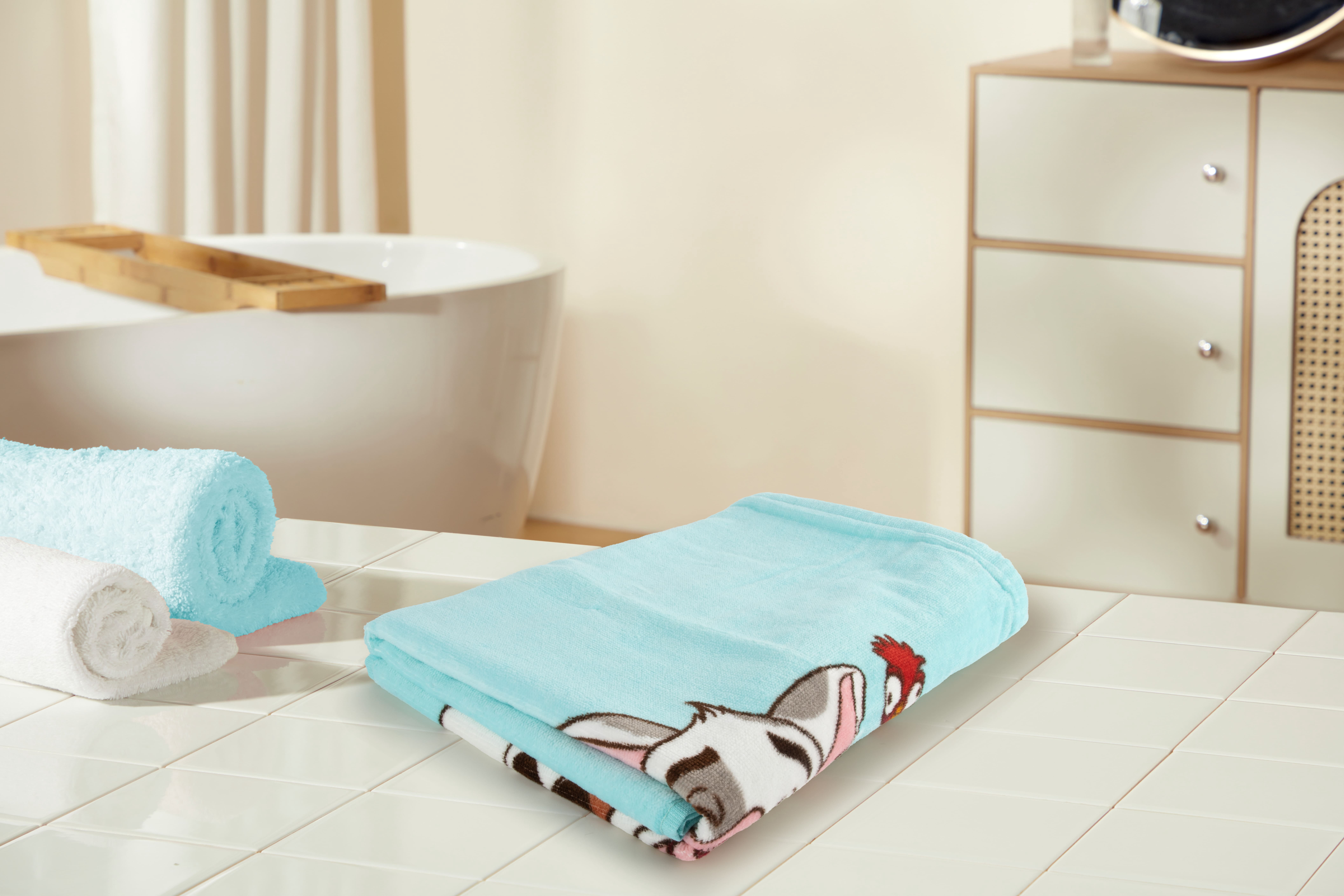 Moana Land and Sea 27" x 54" Kids Bath Towel, Cotton, Blue, Disney
