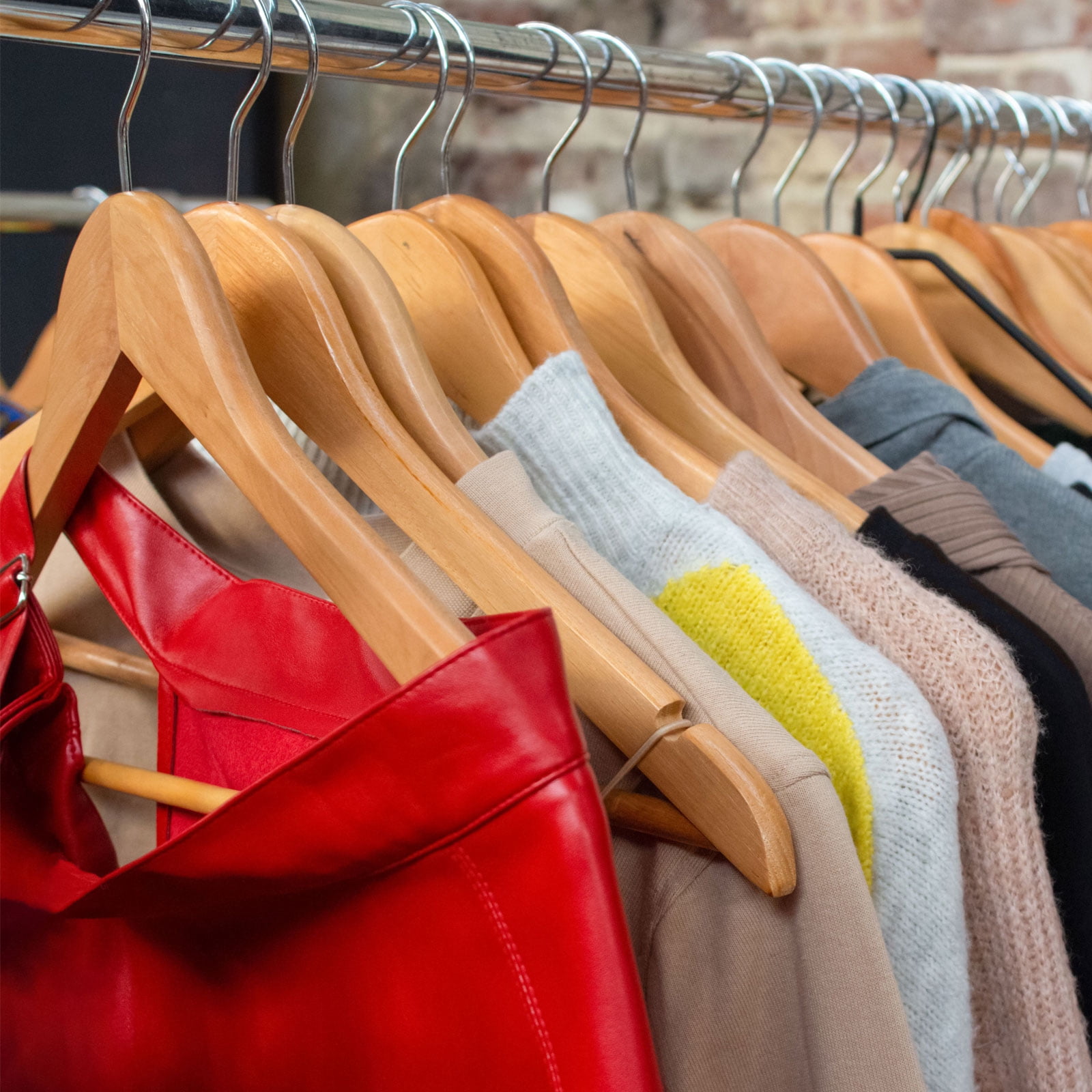 Unique Bargains Wooden Pants Hangers U-Notches Retro Coat Hanger Brown 17.32"x9.45"