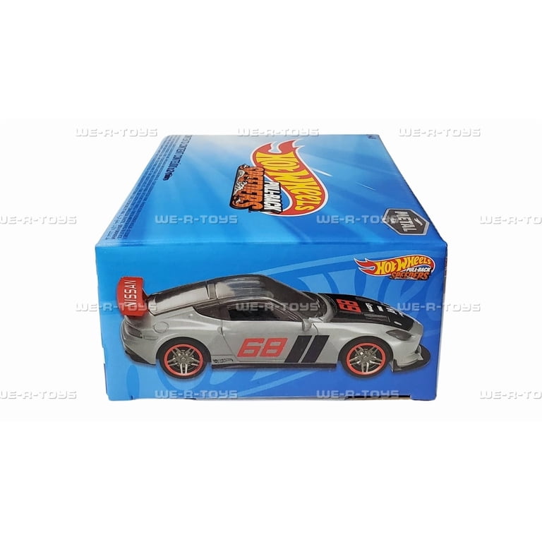 Hot Wheels Pull-Back Speeders DiMachinni Veloce & 2023 Nissan Z