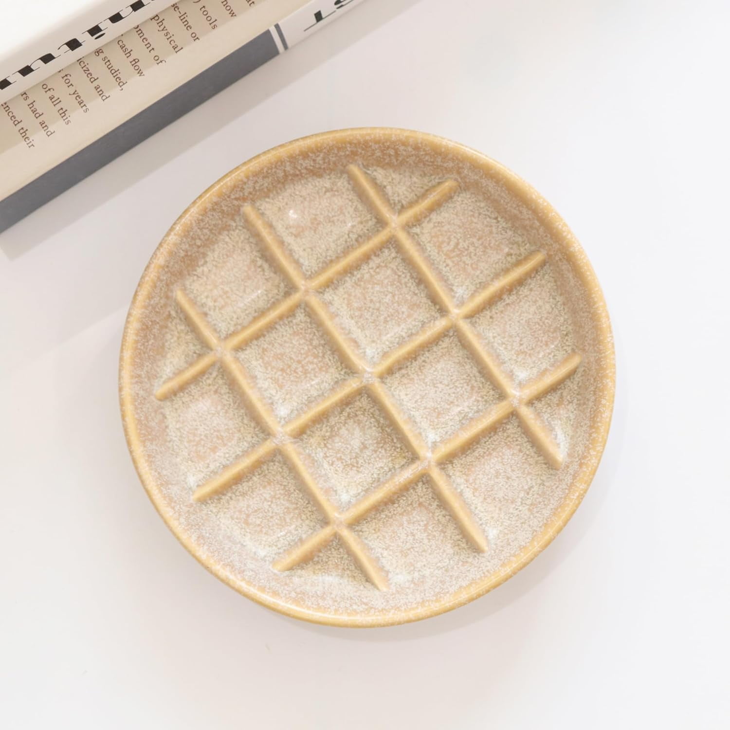 ABCISI Ceramic Slow Feeder Bowls, 6 Inch Shallow Whisker Friendly Food Bowls with Cute Grid Design - Pet Plates for All Ages Cats, Small and Medium Dogs, Dishwasher Safe (Grey)