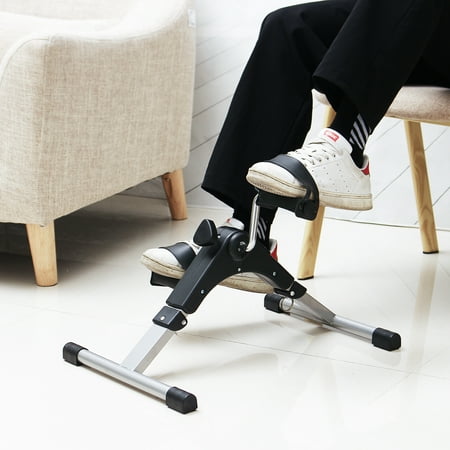 pedaling machine at gym