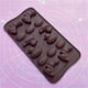 thumbnail image 4 of Xihbxyly Moldes de Silicona con Forma de Conejito, Moldes para Pastel de Pascua, Moldes Flexibles para Chocolate, Herramienta Reutilizable para Hornear, Multiusos para Dulces, Hielo y Jarabe, Diseño, 4 of 7