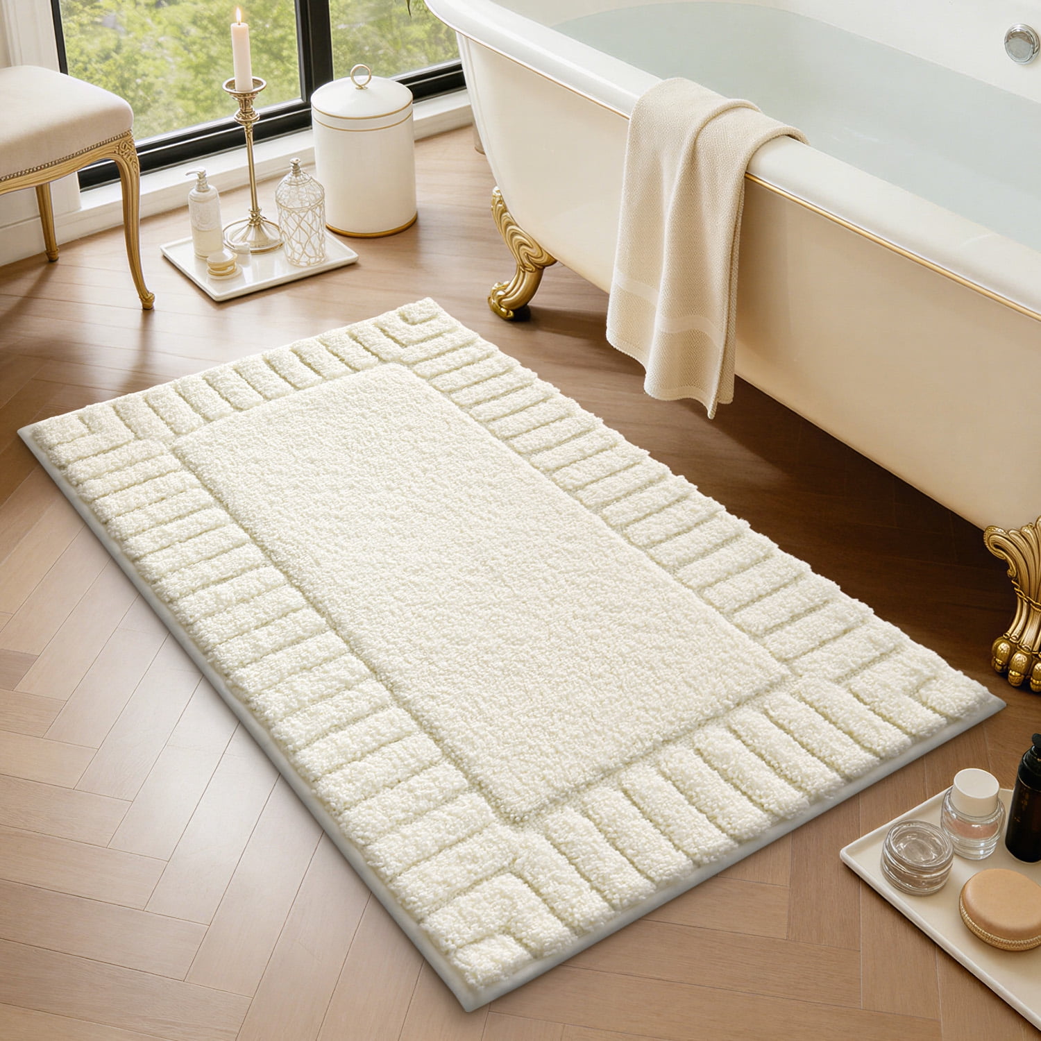 FRABE Bathroom Rugs Non Slip with Rubber Backing, Extra Soft Plush Microfiber Bath Rug Absorbent, Machine Washable Bath Mat Quick Dry for Tub, Shower, Ivory White, 20"x32"
