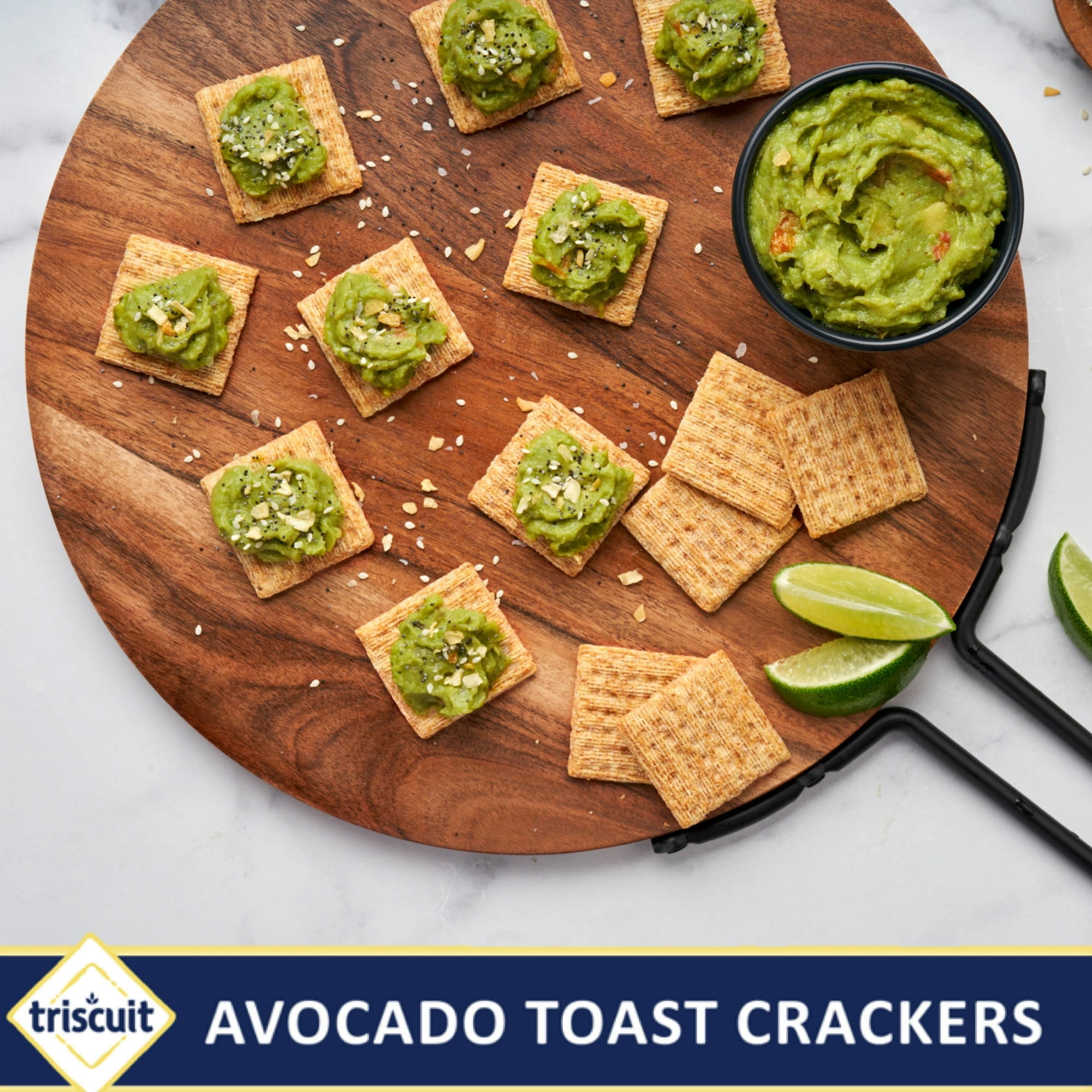Pack of 4 Triscuit Original Whole Grain Wheat Crackers, Vegan Crackers, Healthy Snacks, Family Size, 12.5 oz-With Bowl