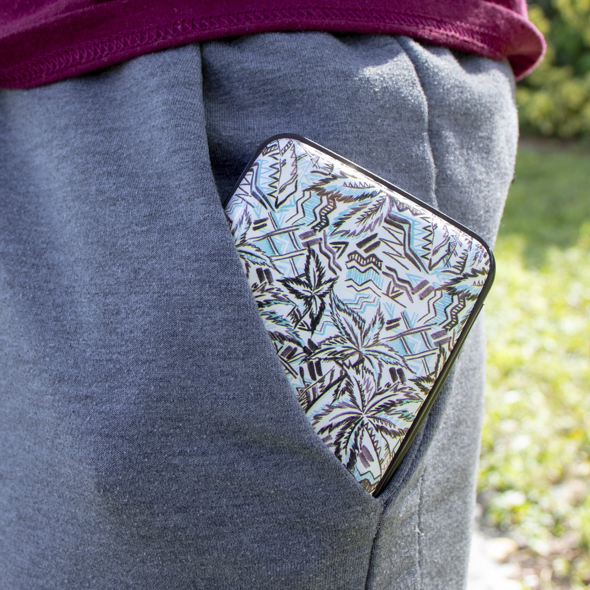 RFID Wallet, Aluminum Credit Card Holder - Prevent Electronic Theft