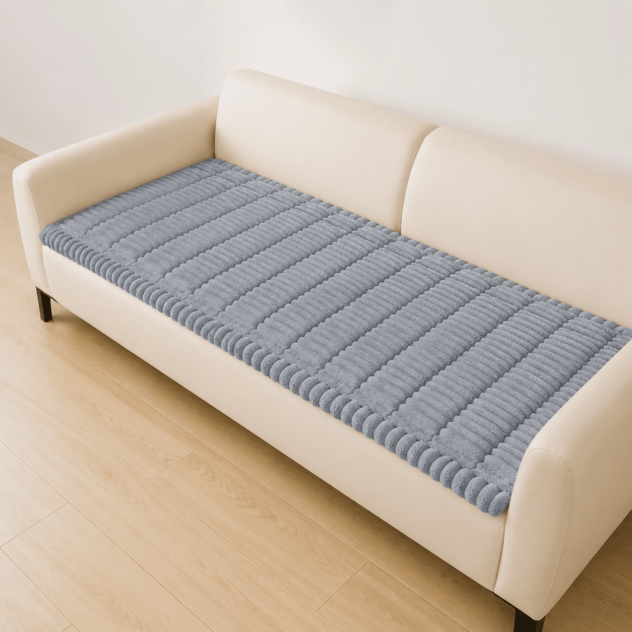 Grey 27.6 x47 Plush Flannel Pet Sofa Protector Couch Cover for Dogs
