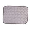 thumbnail image 4 of unbranded Colchoneta Refrigerante Para Perro Y Material Tela Duradera Y Cómoda, 4 of 7