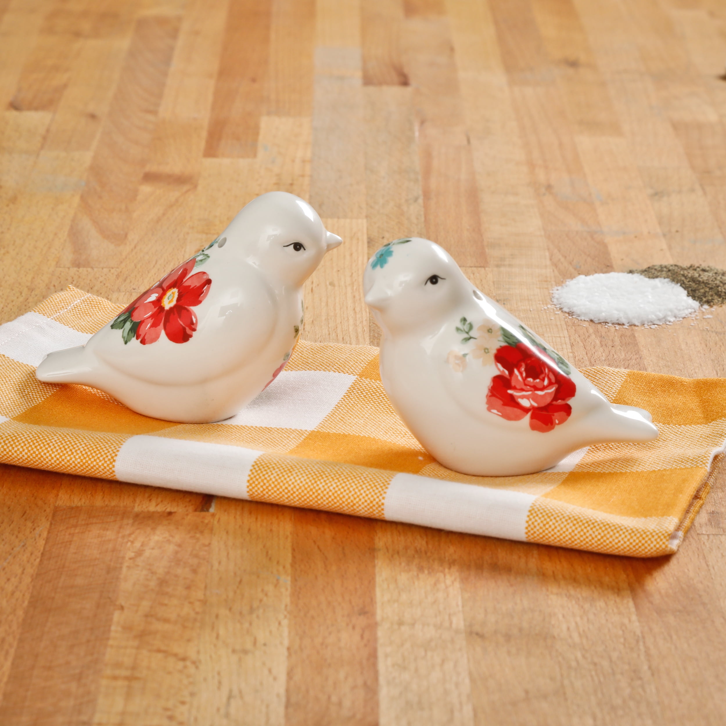 The Pioneer Woman Vintage Floral Salt and Pepper and Butter Dish Set 
