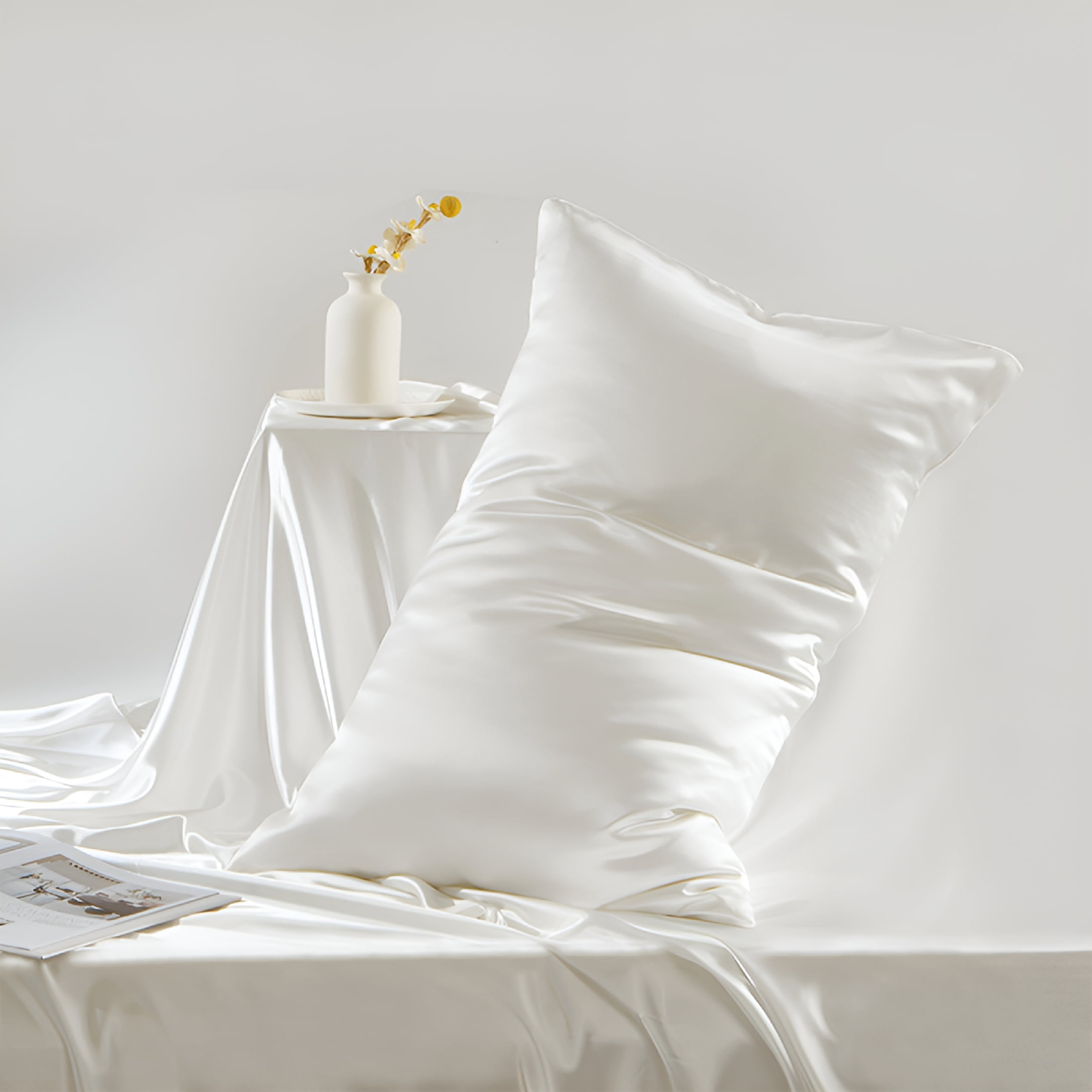 AUQ 2026 New 1 Pack 100% Pure Both Sides Mulberry Silk Pillowcase for Hair and Skin,White Silk Pillow Cases 22 Momme Bed Pillow Case with Hidden Zipper,King,20"X36",White