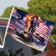 thumbnail image 2 of La Ventana Del Coche Trump Al Aire Libre Logotipo (Estilos), 2 of 5