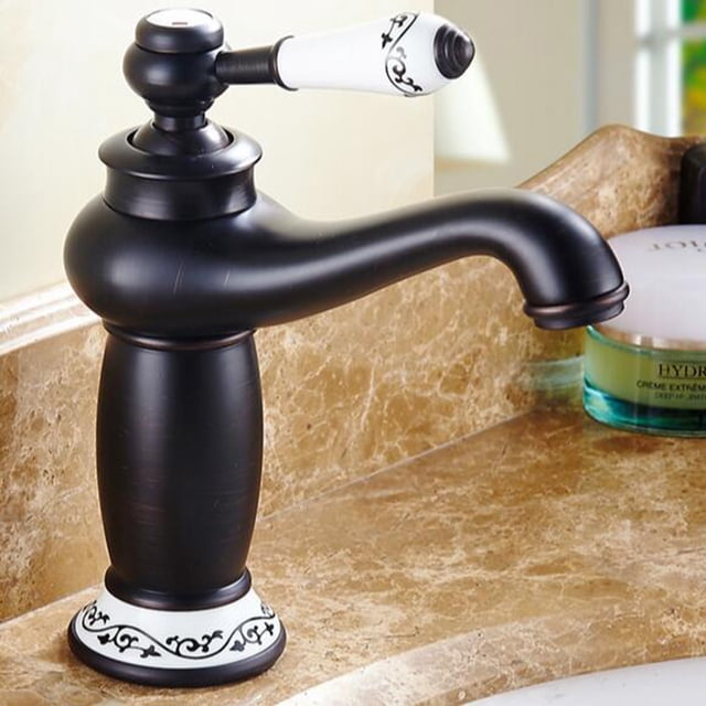 SHOWERORO Single Handle Taps Brass Hot And Cold Water Control For Kitchen Sink 1Pcs
