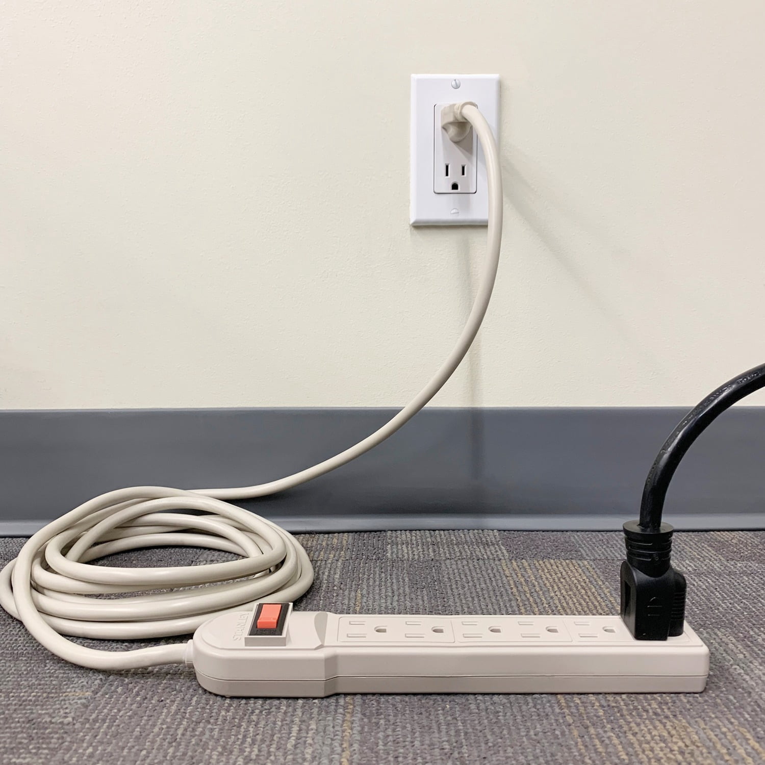 STANLEY 30021 PowerMAX 6-Outlet XL Power Strip, 15-Foot Cord