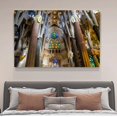thumbnail image 4 of Póster en lienzo de la Sagrada Familia de Barcelona, decoración para dormitorio, paisaje deportivo, decoración para oficina, regalo, estilo marco, 20 x 30 cm, 4 of 8