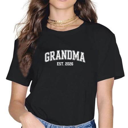 Retro Grandma Est 2026 Women's Short Sleeve Graphic T-Shirt New Grandmother Pregnancy Announcement Gift Varsity Style Cotton Fashion Tee