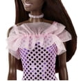 thumbnail image 4 of Vestido Barbie Doll Barbie® con cabello castaño oscuro metalizado rosa, 4 of 4