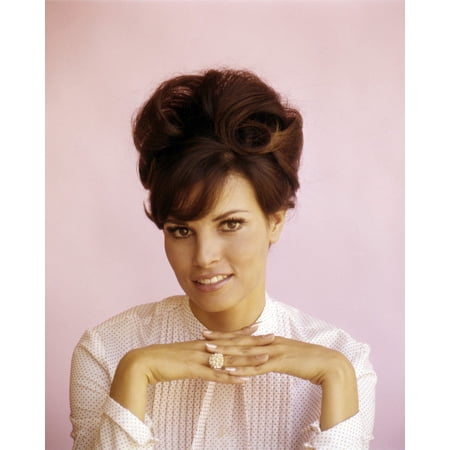 Raquel Welch 24X36 Classic Hollywood Poster In White Blouse
