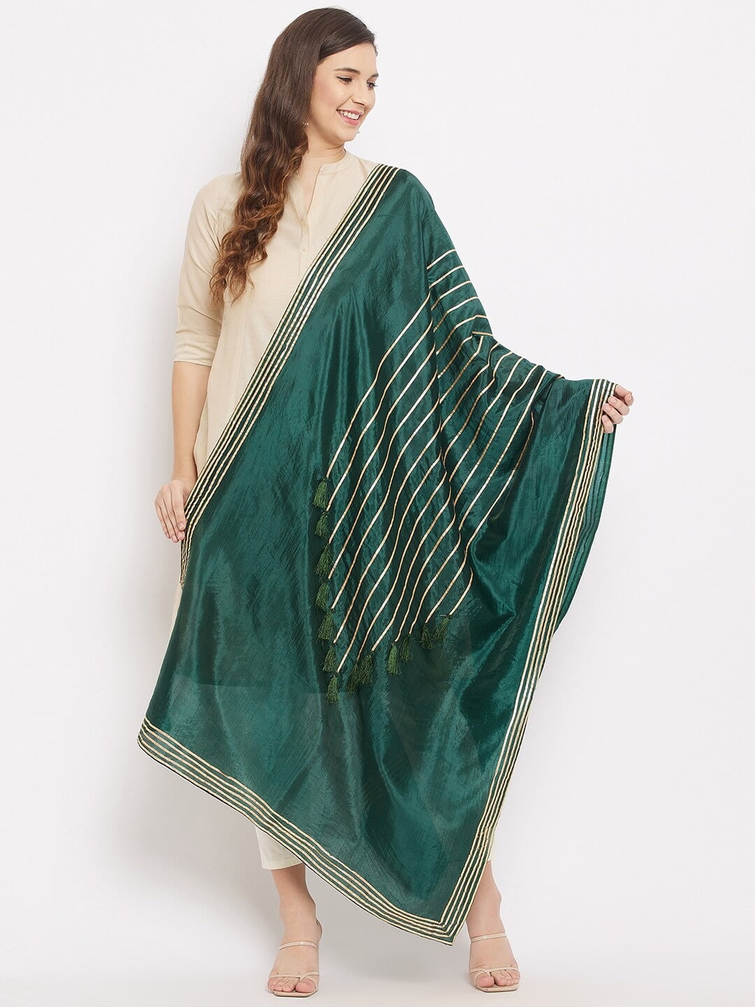 Daigonal Embroidered Chunni Green main image 0