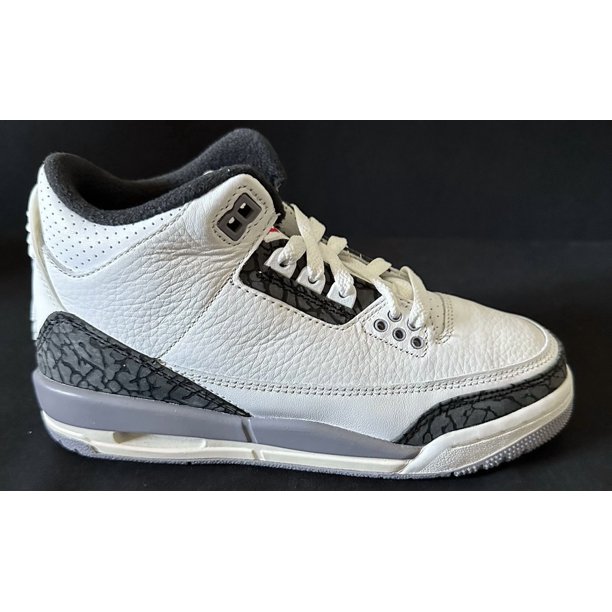 Ni - ke Ni - ke Air Jordan 3 Retro Shoe SummitWhite Cement Gray Youth GS Sz 3.5y DM0967-106