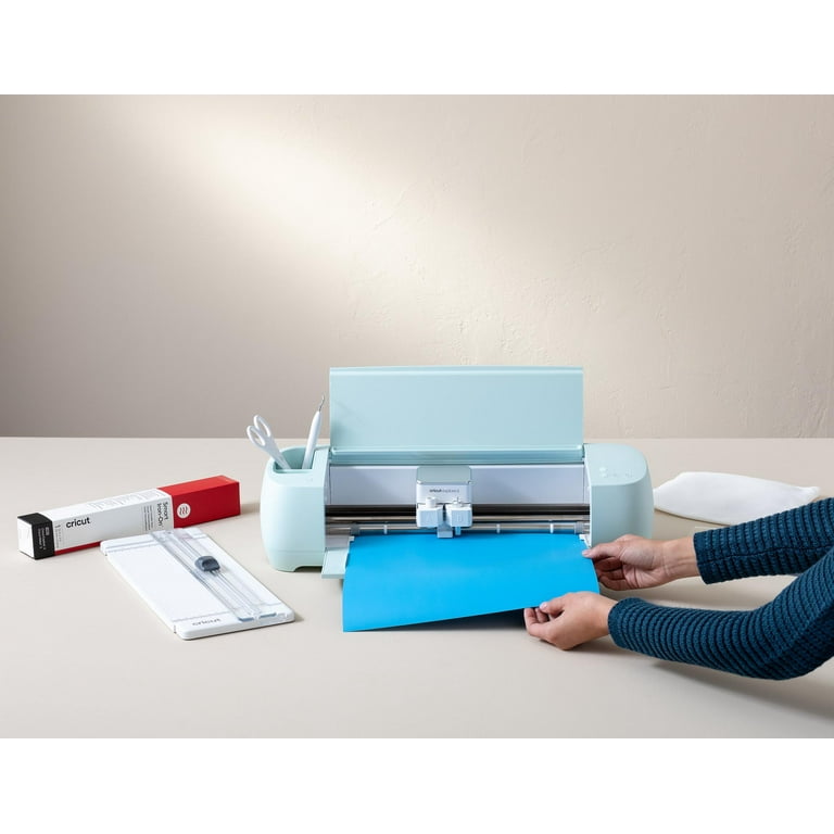 Cricut Explore 3 Craft Cutting Machine Iron-on and Vinyl Cricut Explore 3 Craft Cutting Machine Iron-on and Vinyl