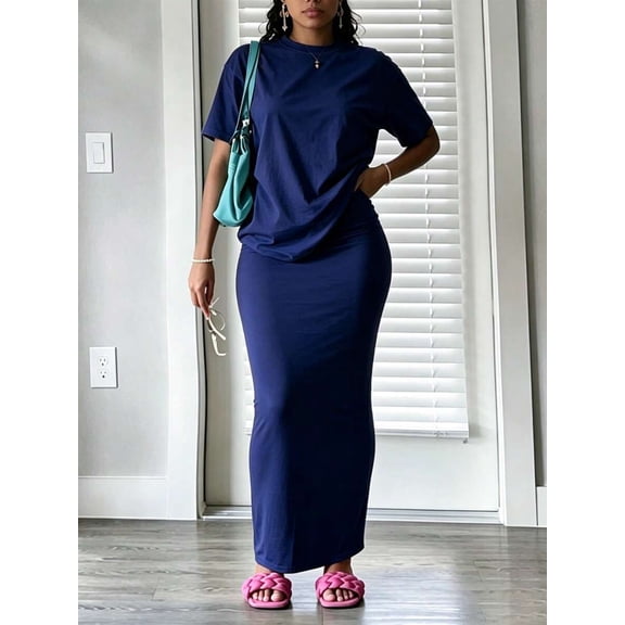 Women's Casual Two Piece Set, Round Neck Short Sleeve Tee and Skirt for Everyday City Break Summer Wear