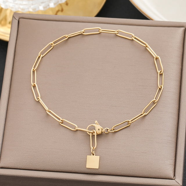 Pulsera de acero de titanio Pulsera de moda personalizada sencilla y combinable para mujer