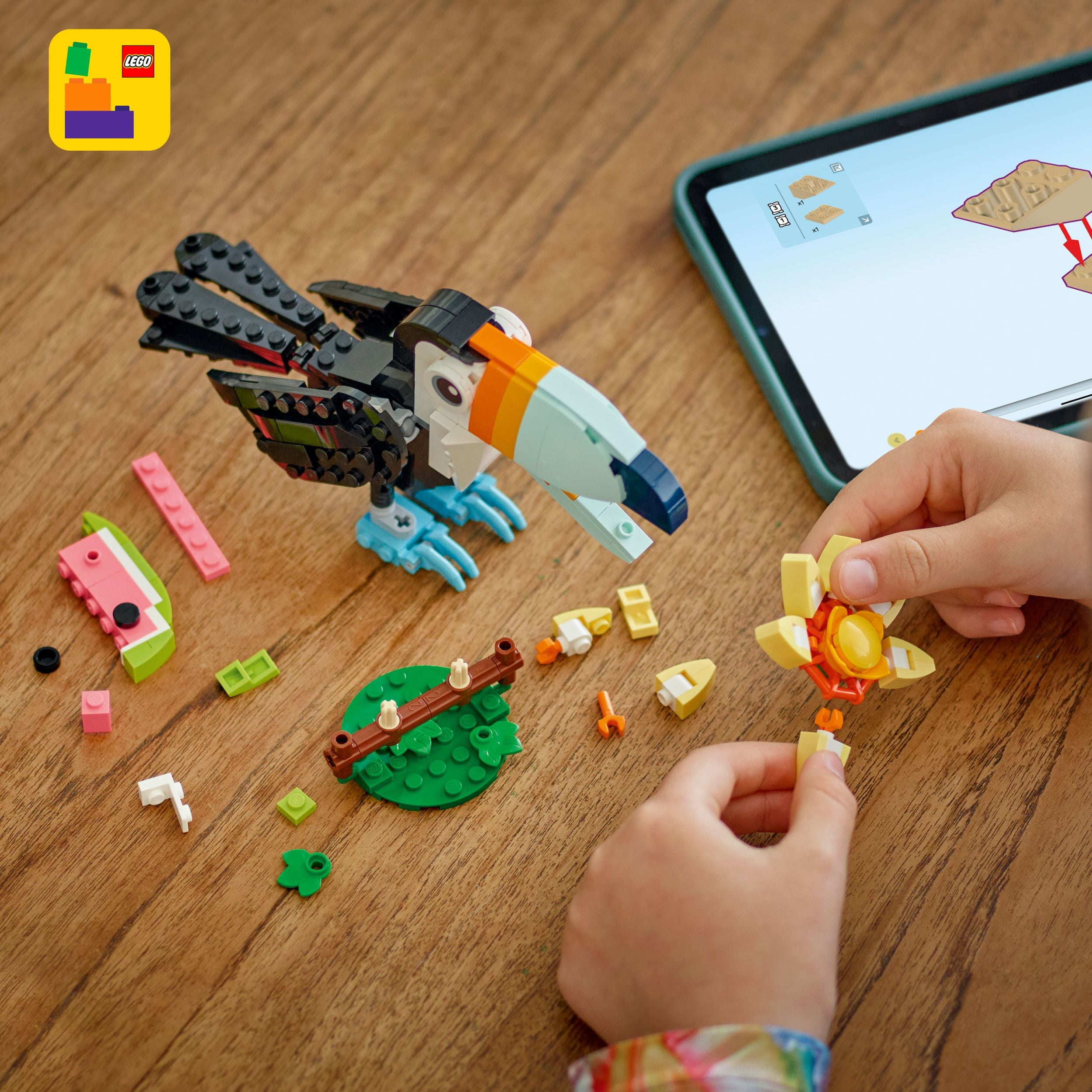 LEGO Creator 3 in 1 Wild Animals: Tropical Toucan Building Toy for Kids- Jungle Building Blocks & Learning Toy for Girls & Boys, Ages 7+ - Build 3 Animal Toys in 1 Set - Gift for Birthdays - 31173, LEGO Wild Animals: Trop 31173
