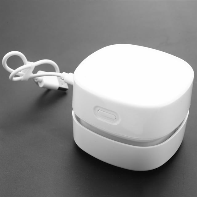 3X Desktop Vacuum Cleaner, Rechargeable Battery Operated, Portable Cordless Mini Tabletop Crumb Dust Sweeper,3 x Vacuum Cleaner 3 x Micro-USB cable 3 x User Manual,white