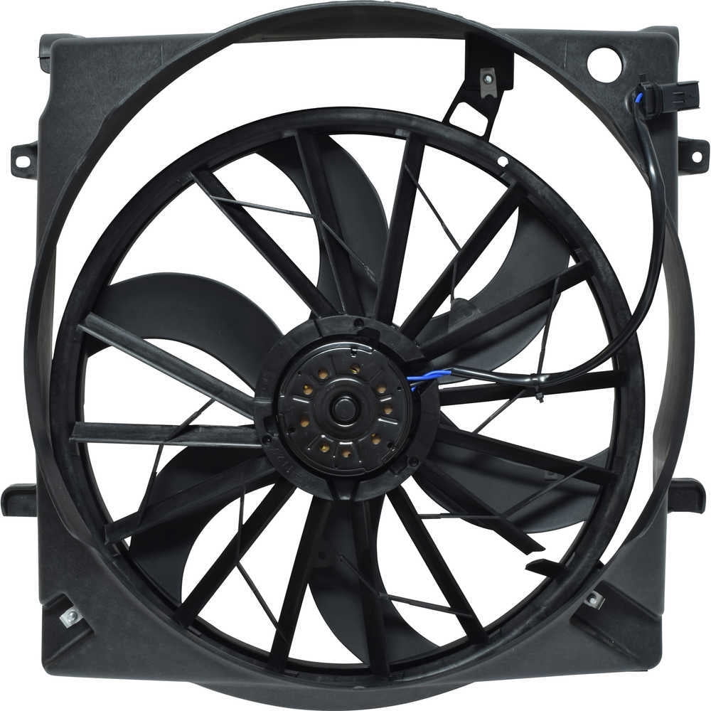 Engine Cooling Fan Assembly -- Radiator Fan Fits select: 2004-2005 JEEP LIBERTY