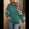 thumbnail image 4 of Camisas de Larga con Estampado de Leopardo para Mujer, Sudaderas Informales de Otoño con Cuello Redondo y Bloques de Color Verde Pavo Real XL, 4 of 10