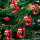 thumbnail image 3 of Colgante de árbol de Navidad de acrílico 2D con letras | Juego de 26 adornos con iniciales del alfabeto para decoración navideña, 3 of 6