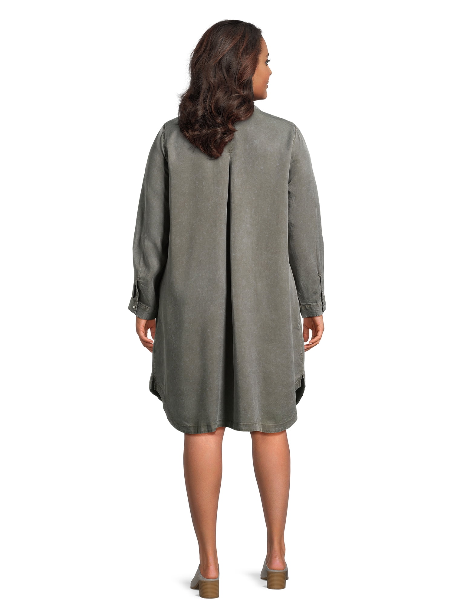 Terra & Sky Women’s Plus Size Shirtdress with Long Sleeves