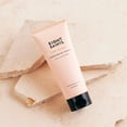 thumbnail image 2 of Limpiador facial Eight Saints Down To Earth, gel de barro, 200 ml, 2 of 5