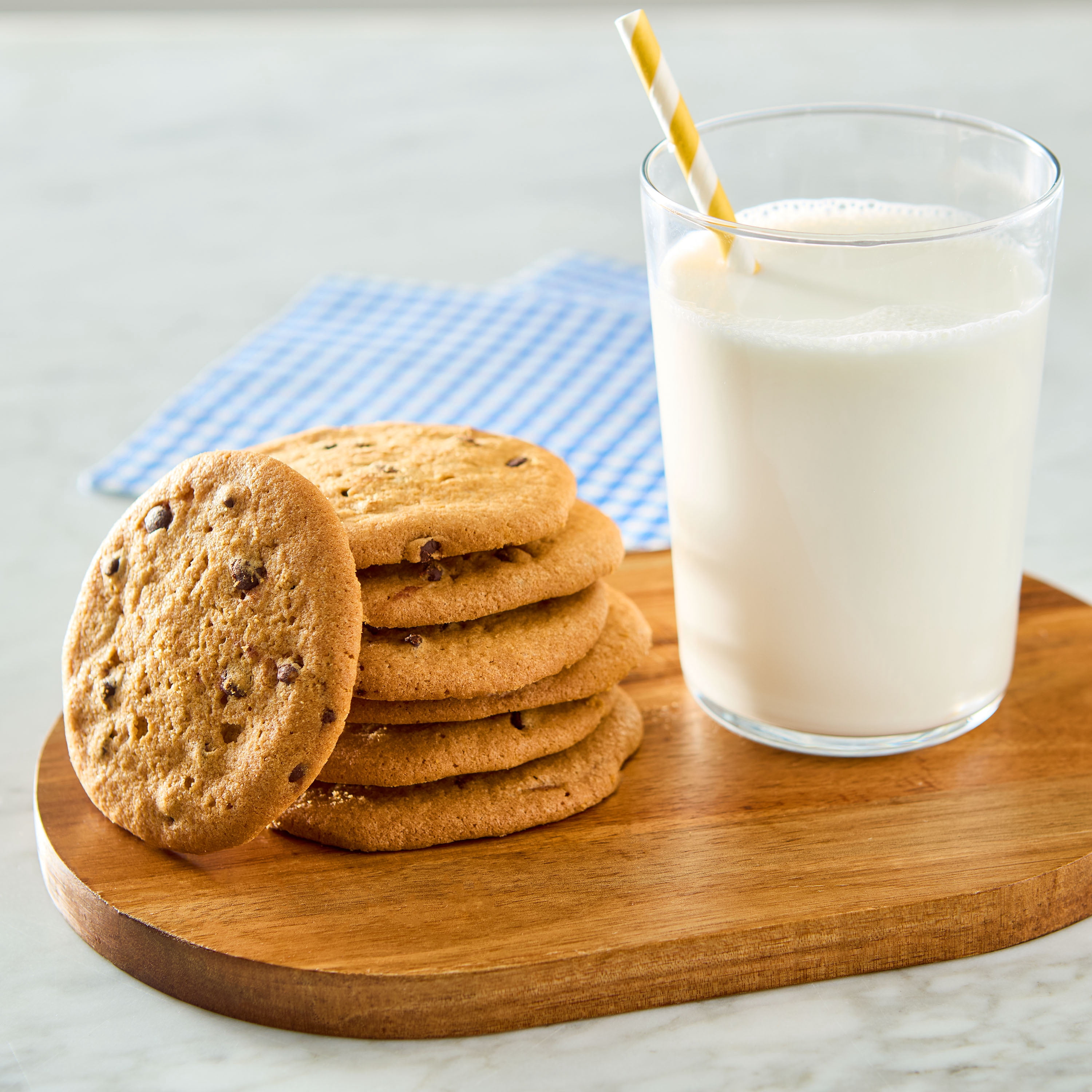 Marketside Thin & Crispy Baked Chocolate Chip Cookies, 6 oz, 8 Count