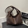 thumbnail image 4 of Bolso de hombro texturizado de gran capacidad y moda para mujer, nuevo bolso de mano texturizado de estilo occidental combinable para invierno 2025 para mujer, 4 of 5