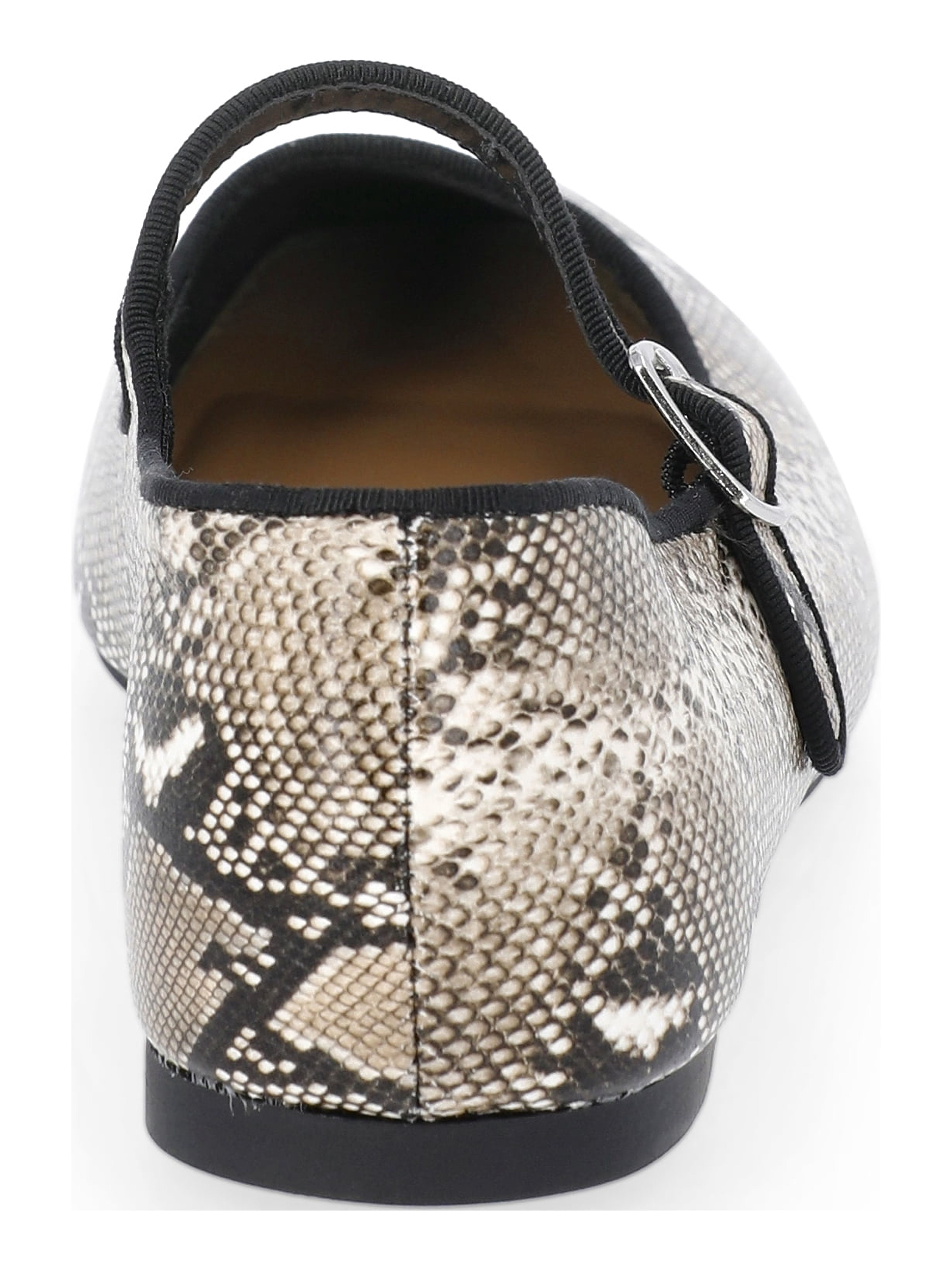 Time and Tru Women's Faux Leather Mary Jane Flats, Wide Width Available
