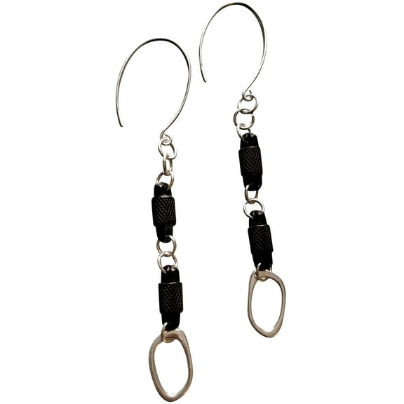 Jiana Deon Adult Female Bright .925 SS Oval Link, Black Barrel Drop Earrings