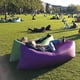 thumbnail image 1 of Sofá inflable para exteriores con red roja para personas perezosas, colchón de aire individual, reclinable, portátil, para acampar, para la pausa del almuerzo, sin bombeo, plegable, verde, 1 of 2