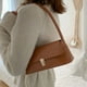 thumbnail image 2 of Bolso Hombro para Mujer Bolso Mano Retro Informal Bolso Axila Sólido Cuero PU (Light Br, 2 of 9