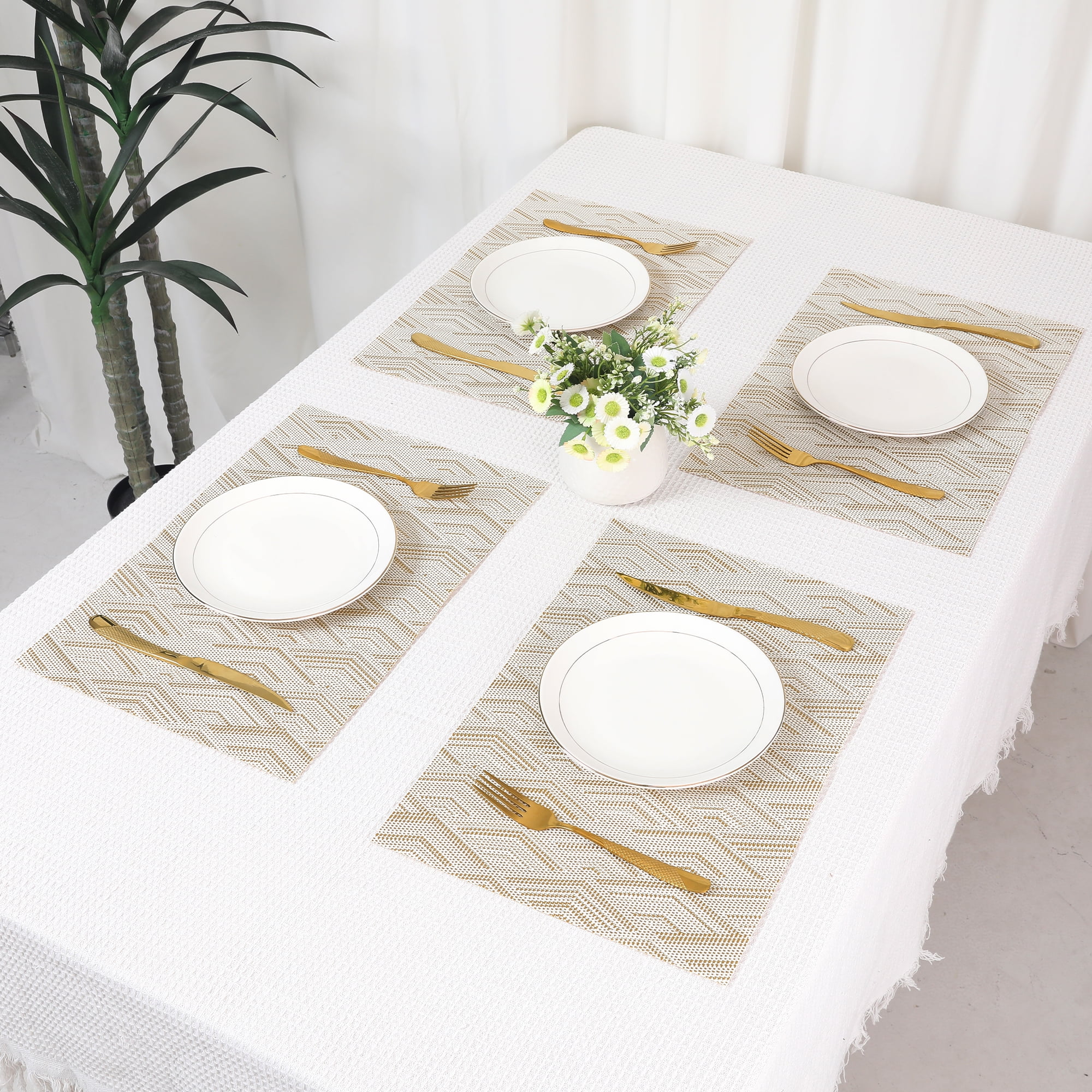 Unique Bargains Set of 8 Placemats for Dining Table Wipeable Table Mat Gold 18x12Inch