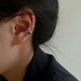 thumbnail image 1 of Pendientes de clip de oreja de perla multicapa, sencillos y combinables, elegantes, coreanos, de alta gama, estilo francés, retro, para mujer, 1 of 6