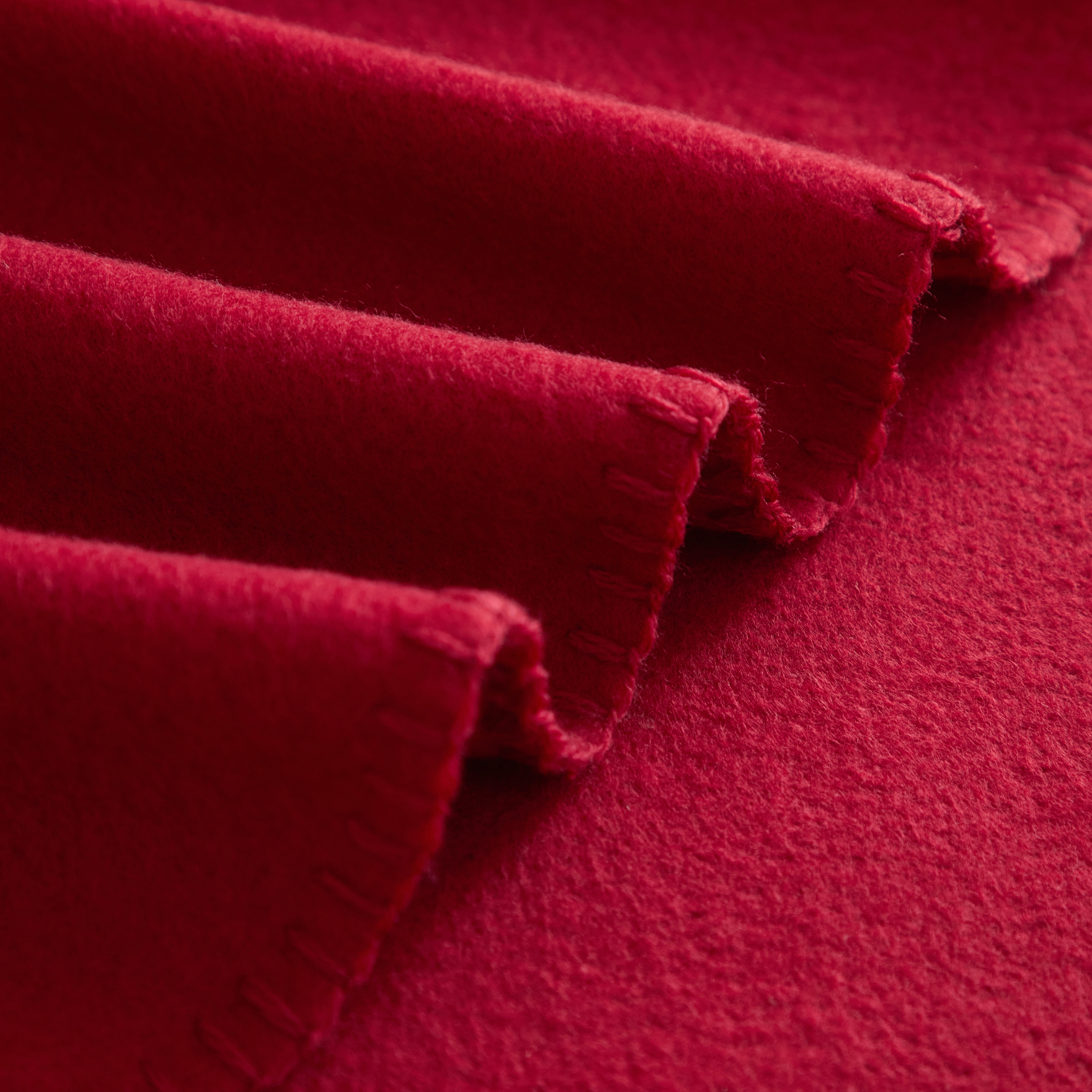 Mainstays Red Cozy Fleece Throw Blanket 50" x 60"