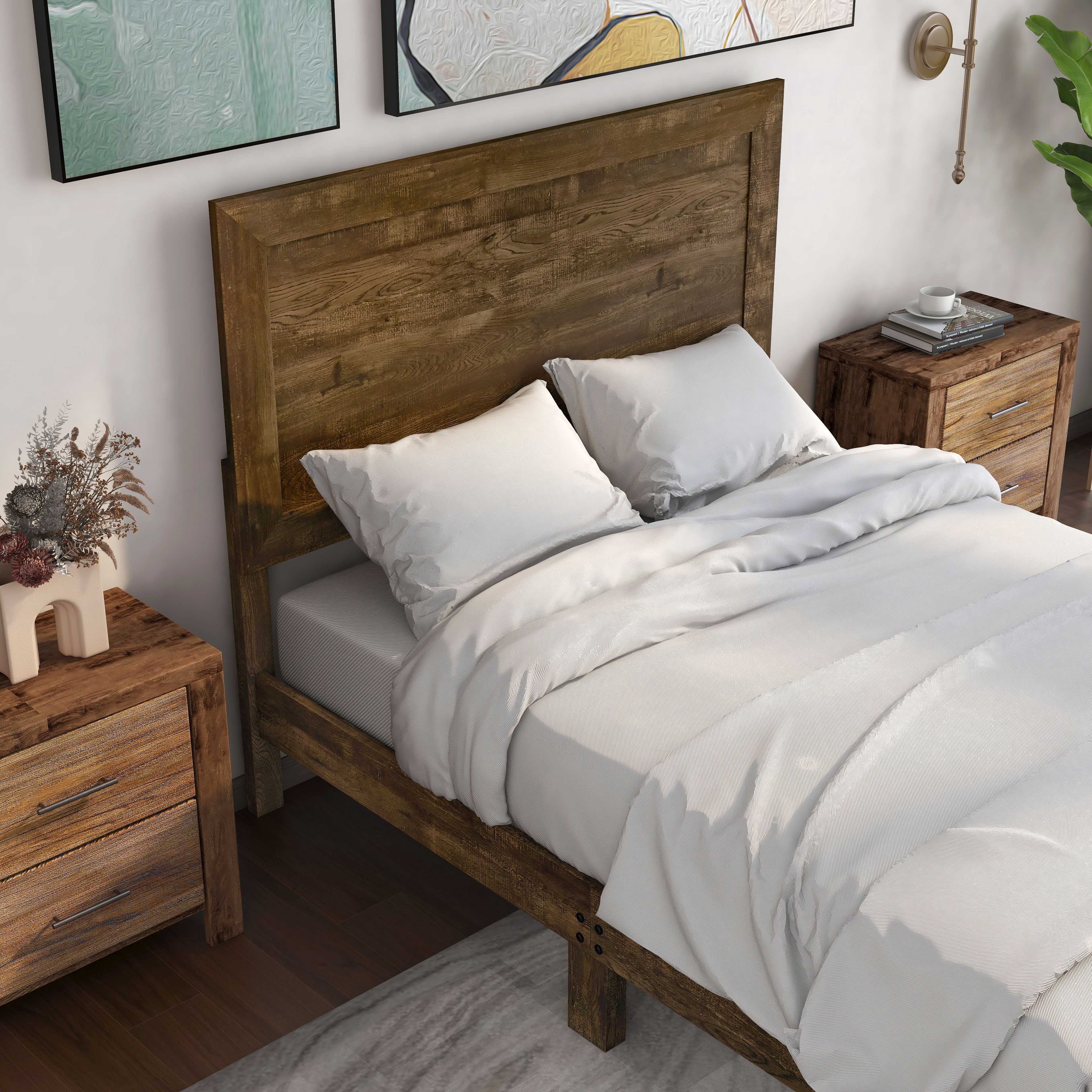 Furniture of America Volo Panel Bed, Walnut, Queen