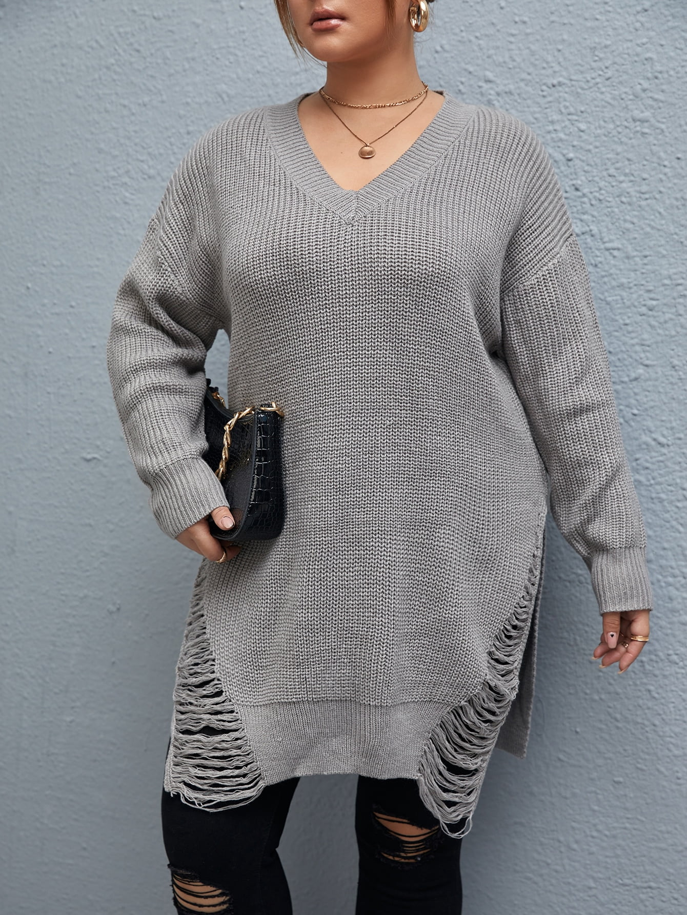 Women's Plus V Neck Ripped Split Hem 